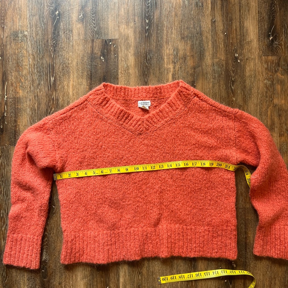 Club Manoco Sweater, Size XS